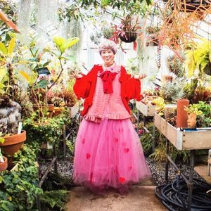 Meet your Posher, Rose